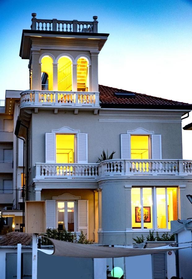 Villa La Torretta Luxury B&B - Adults Only - ริมินี ภายนอก รูปภาพ