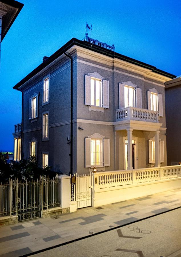 Villa La Torretta Luxury B&B - Adults Only - ริมินี ภายนอก รูปภาพ
